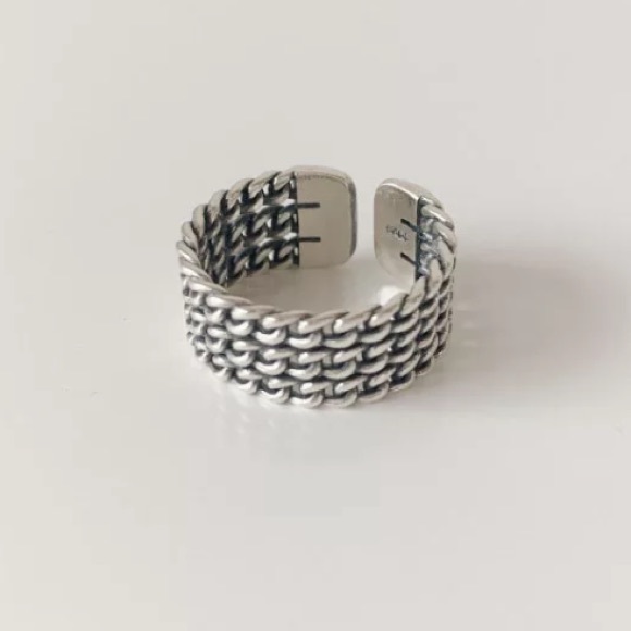 Jewelry - ⛓Insta  ring chain ring sterling silver ring
